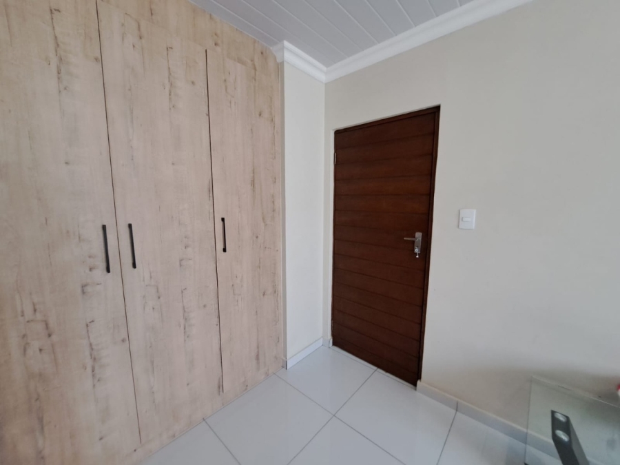 To Let 3 Bedroom Property for Rent in Cashan North West
